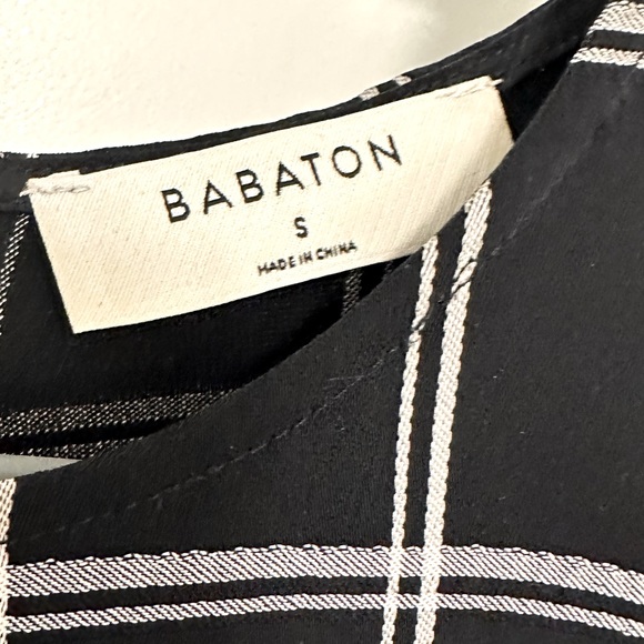 Aritzia Babaton Wieland Navy Grid Blouse (Small) - Picture 3 of 3